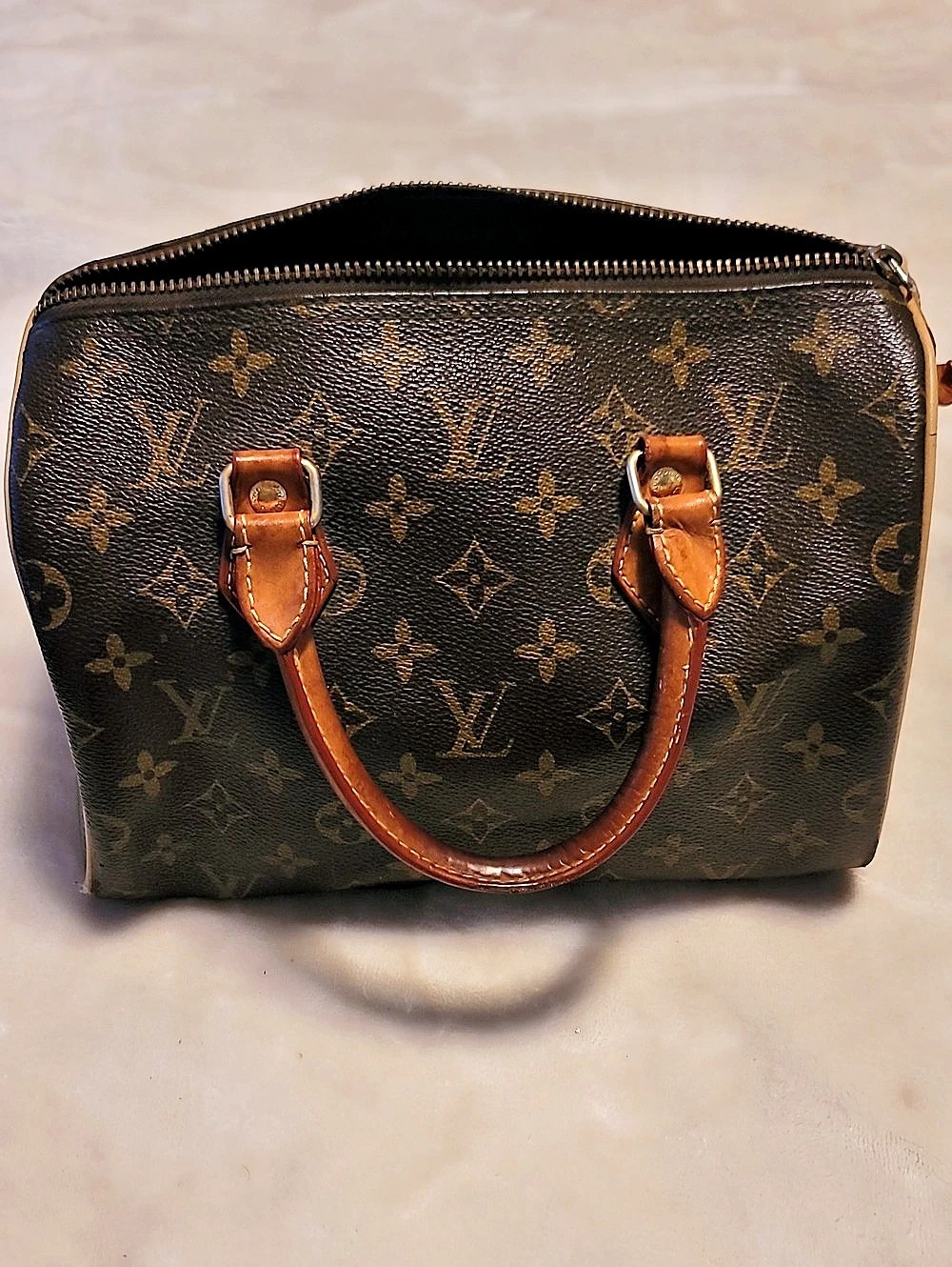 Louis Vuitton Speedy 25 Monogram Brown Satchel